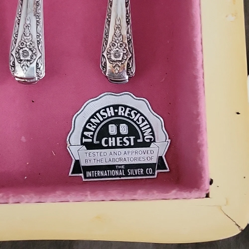 64 piece set (8 services) Rogers Silverplate International Silver comp. - Picture 4 of 17